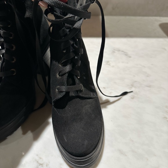 Brand new La Canadienne Boots - Picture 4 of 9